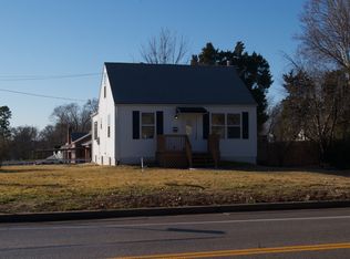 10330 Lackland Rd, Saint Louis, MO 63114