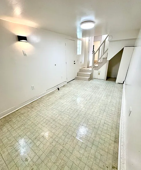 520 E 15th St #4 — Photo 13