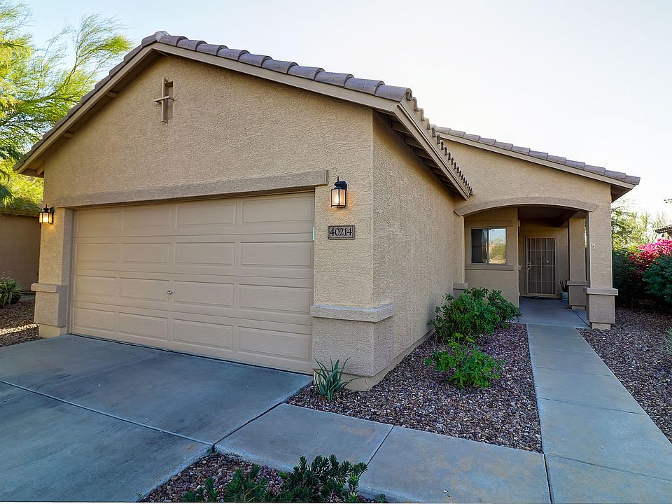 1st image of 40214 N Acadia Ct