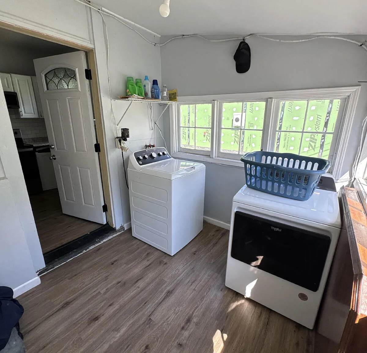 3 bed, 2.0 bath, $1,550 — Photo 4