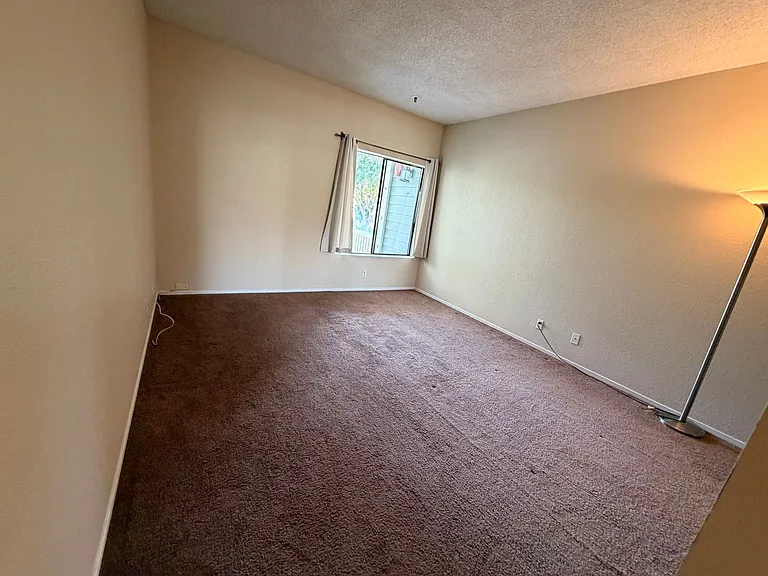 3395 Pinewood Ter #202 — Photo 11