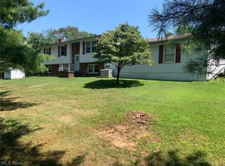 90 Rake Rd, Whipple, OH 45788