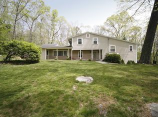 217 Gary Rd, Stamford, CT 06903