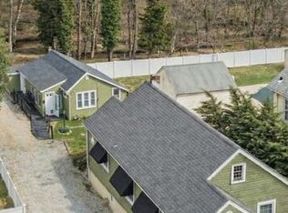 365 Lake Avenue #House 1 & 2, Oakhurst, NJ