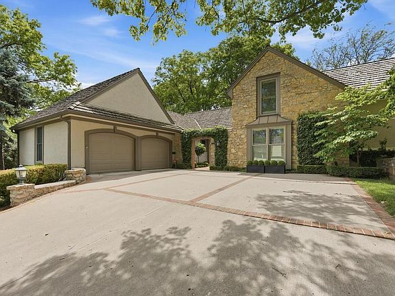 2nd image of 7904 Bristol Ct