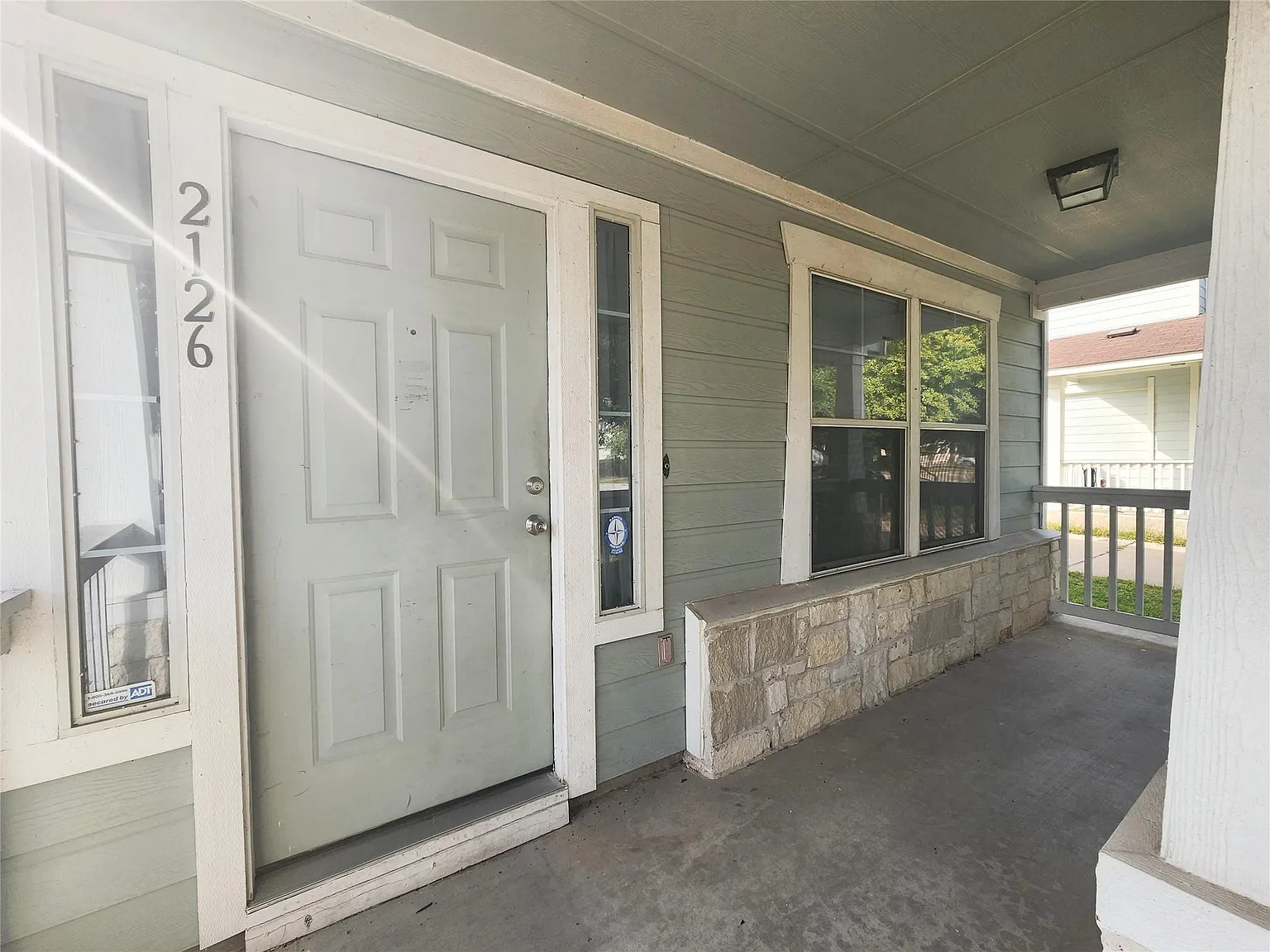 2 bed, 2.5 bath, 1109 sqft, $1,799 — Photo 3