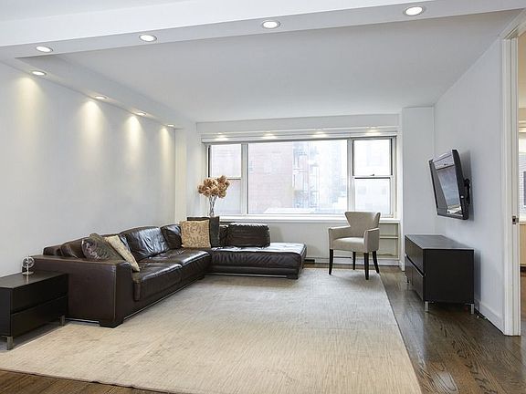 2nd image of 340 E 64th St APT 5S