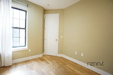 Rented by Rennit Inc.