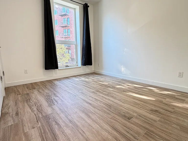 2921 Brighton 1st St #2 — Photo 11