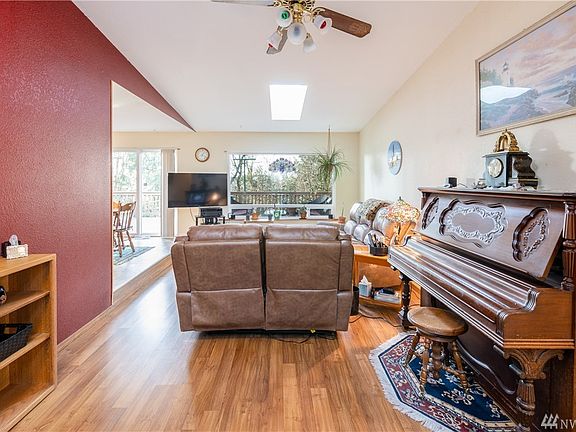 4th image of 4705 Brech St SE