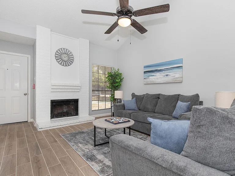 810 Dunson Glen Dr — Photo 20