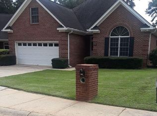 200 Garden Trail Ln, Lexington, SC 29072