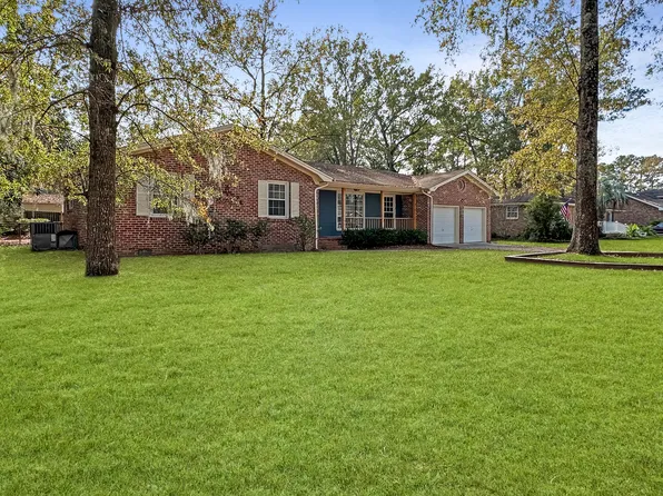 7 Otranto Blvd, Hanahan, SC 29410