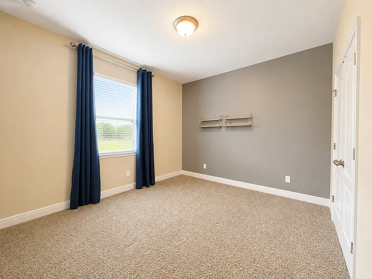 8146 Jailene Dr — Photo 16