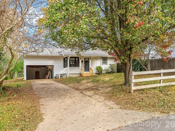 103 Clark St, Marion, NC 28752