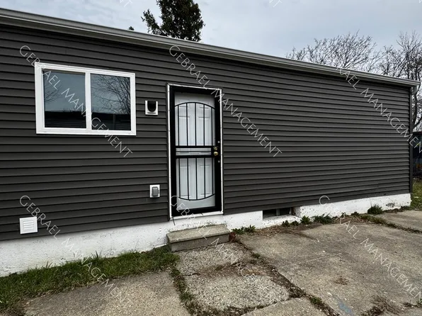 3211 Chambers St, Flint, MI 48507