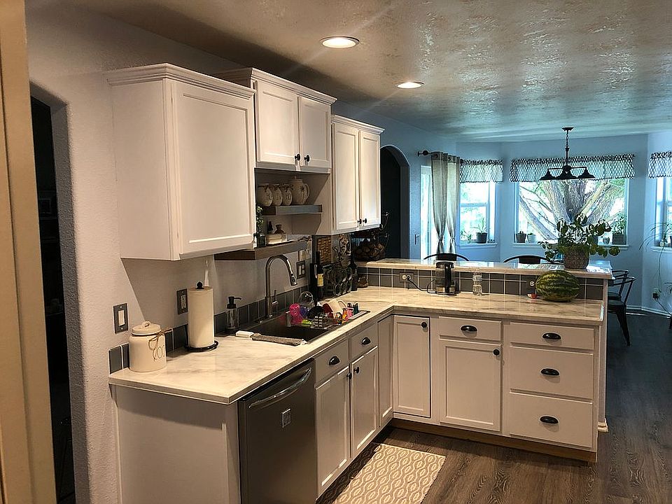 2nd image of 1243 NW Mandarin St
