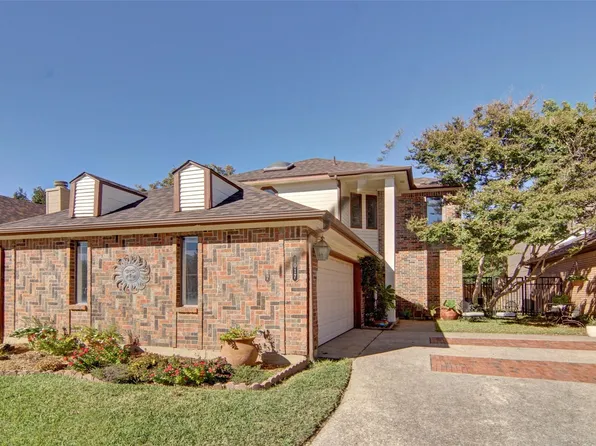 3017 Everest Dr, Bedford, TX 76021