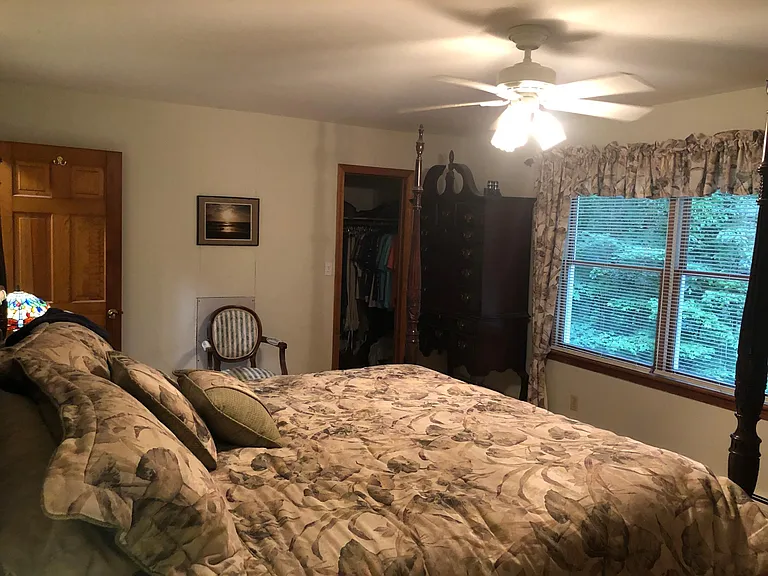58 Rowley Rd — Photo 21