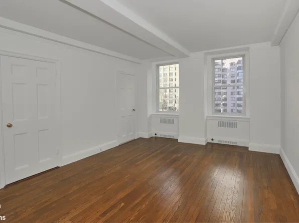 1 East End Avenue image 18 of 23