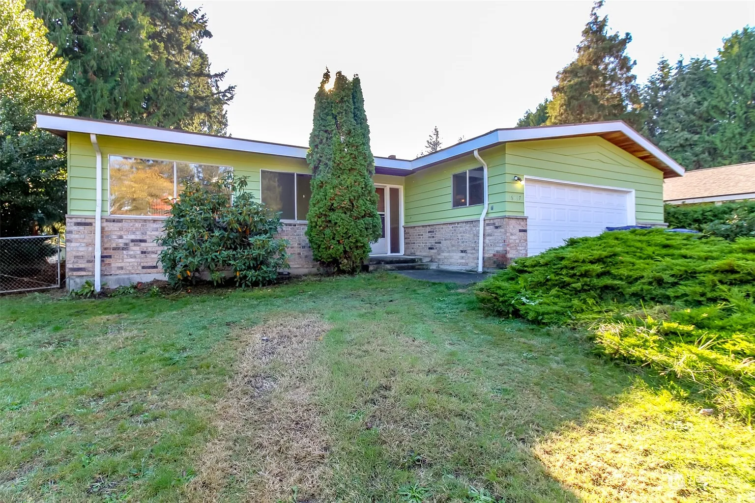 16217 48th Avenue S photo 1
