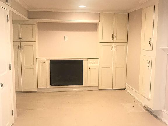 3rd image of 56 Etville Ave #1