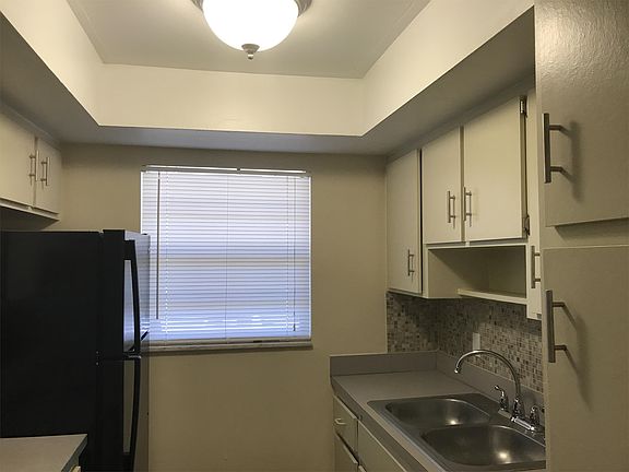 2nd image of 1600 S Kanner Hwy APT 214