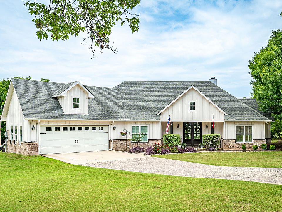 1st image of 311 Pecan Hollow Cir