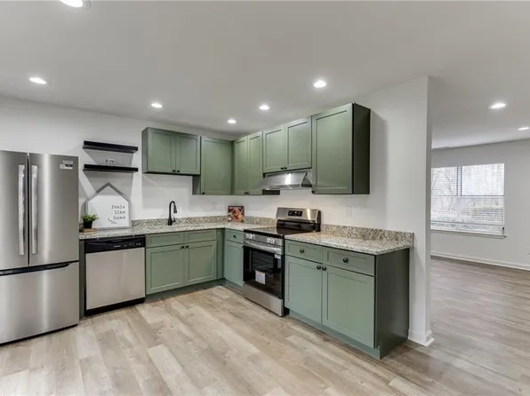 4030 Hidden Hollow Ter, Gainesville, GA 30506