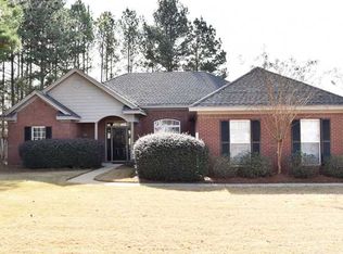 98 Poplar Grove Dr, Wetumpka, AL 36093