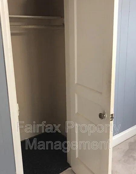 506 E Club Blvd — Photo 23
