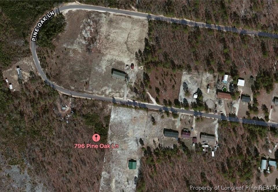 1st image of 796 Pine Oak