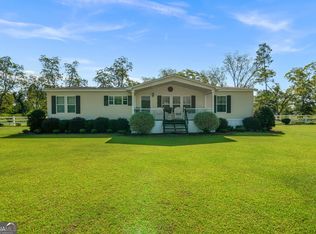 6084 Youmans Chapel Rd, Blackshear, GA 31516