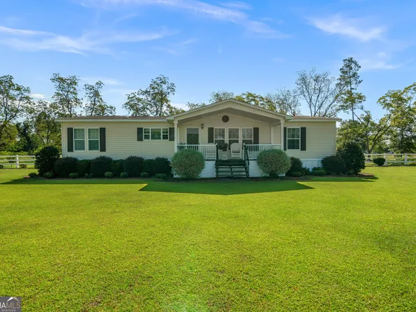 6084 Youmans Chapel Rd, Blackshear, GA 31516