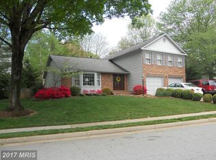 4525 Gilbertson Rd, Fairfax, VA 22032