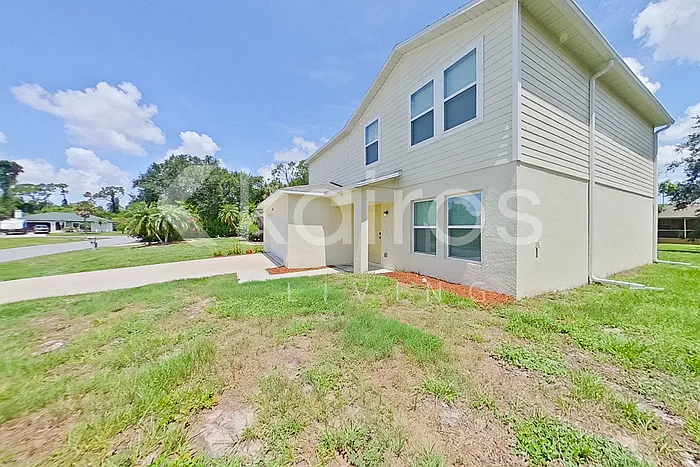 18354 Koala Ave — Photo 2