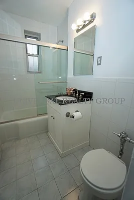 Sold by Universal Realty Group | media 20