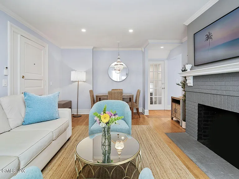41 Ridge St #1 — Photo 7