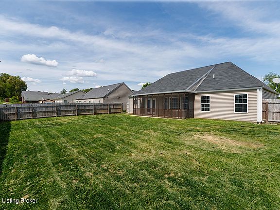 5th image of 103 Vineland Parkway Dr