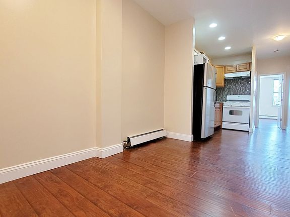 2nd image of 251 Bushwick Ave