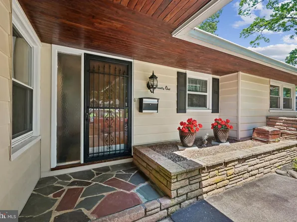 91 Pancoast Blvd, Delran, NJ 08075