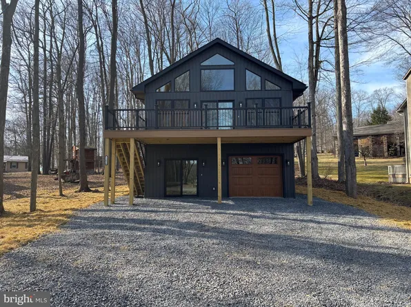 12650 Treasure Lake Rd, Du Bois, PA 15801