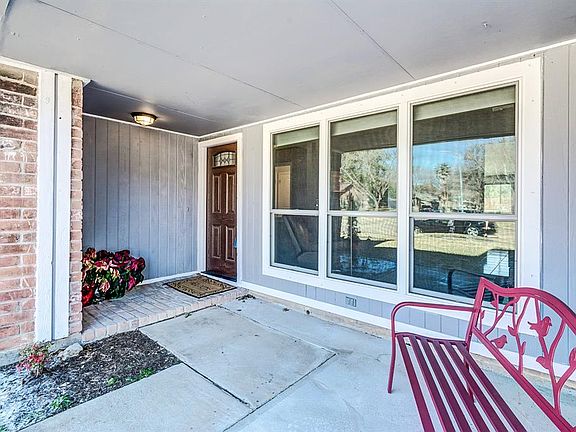 4th image of 13503 Chipman Glen Dr