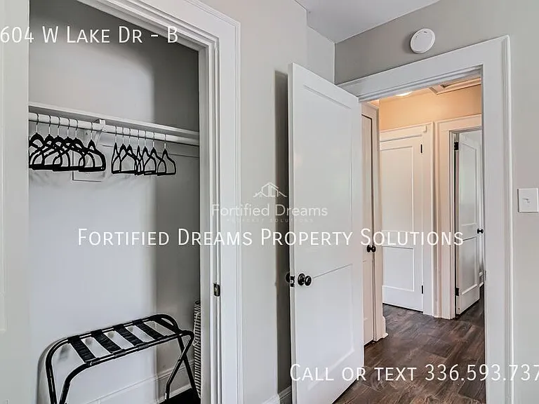 1604 W Lake Dr #B — Photo 27