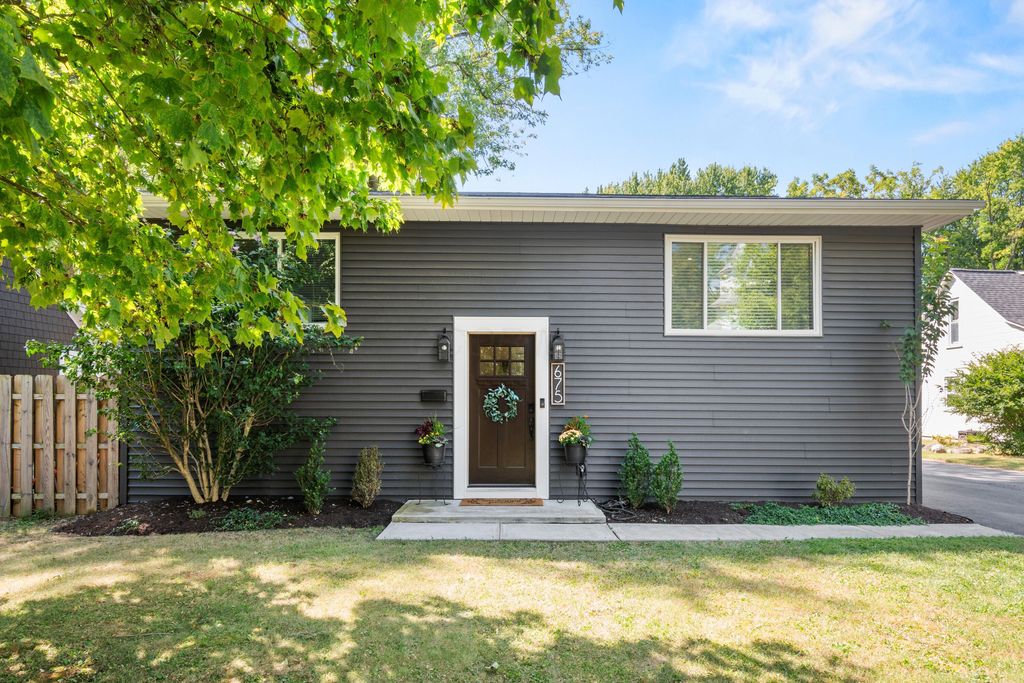 Real estate listing image