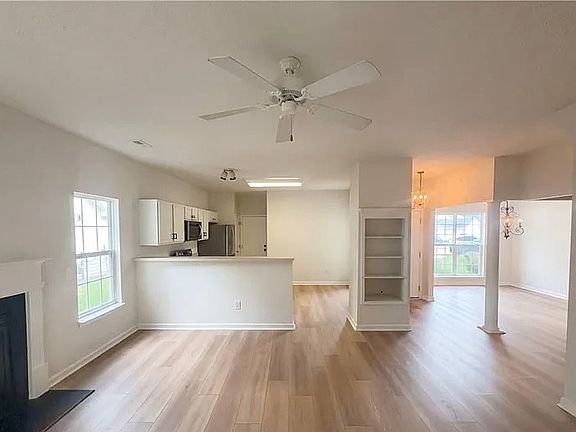 2nd image of 2851 Mossy Meadow Dr