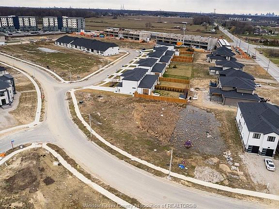 2nd image of 4965 Terra Bella Dr