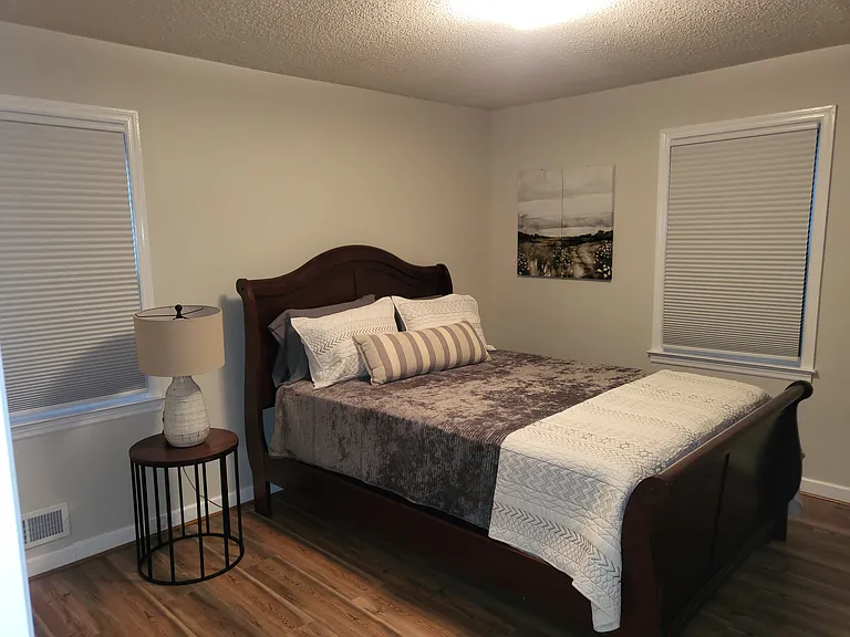 1604 Dalloz Rd #B — Photo 9
