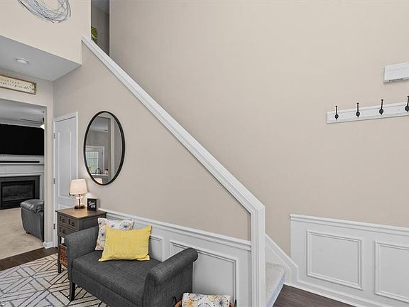 4th image of 3428 Silverlake Ct