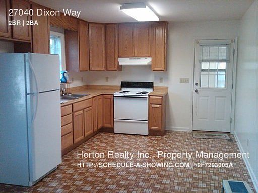 4th image of 27040 Dixon Way
